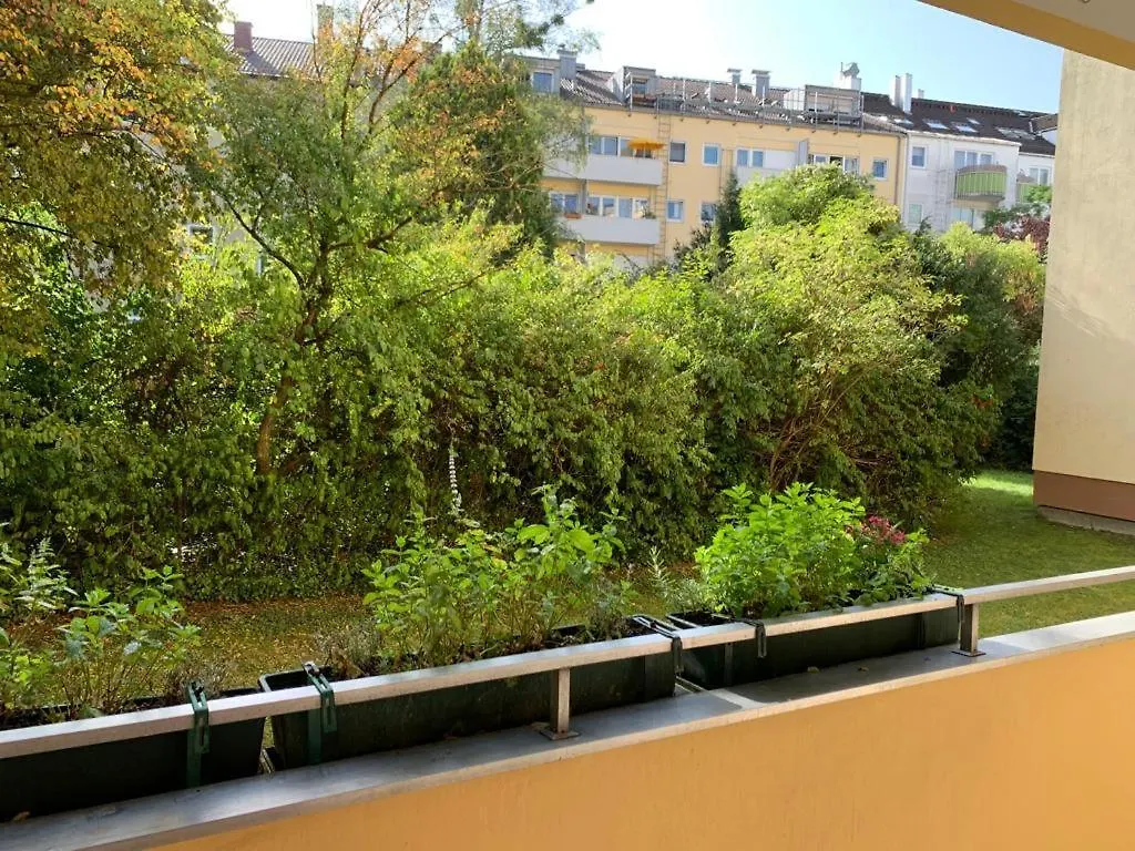 Muenchen Giesing - Moeblierte Ferienwohnung Niemcy